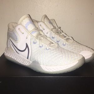 Nike KD Trey 5 VIII EP Kevin Durant Mens Shoes White Royal Tint